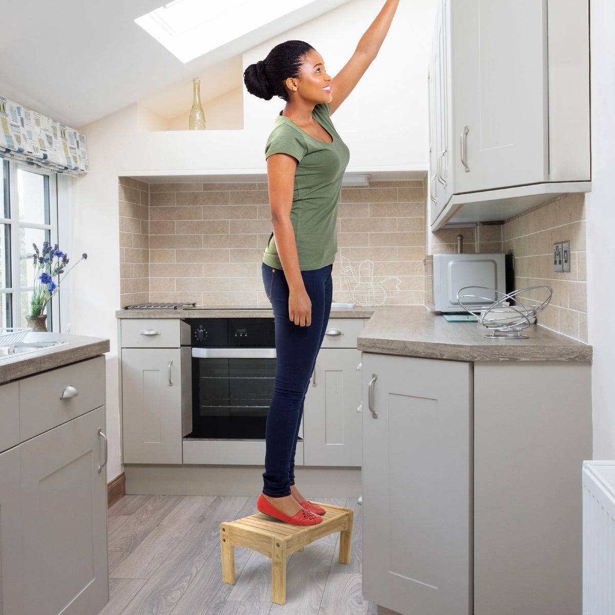 Bamboo Step Stool L5633