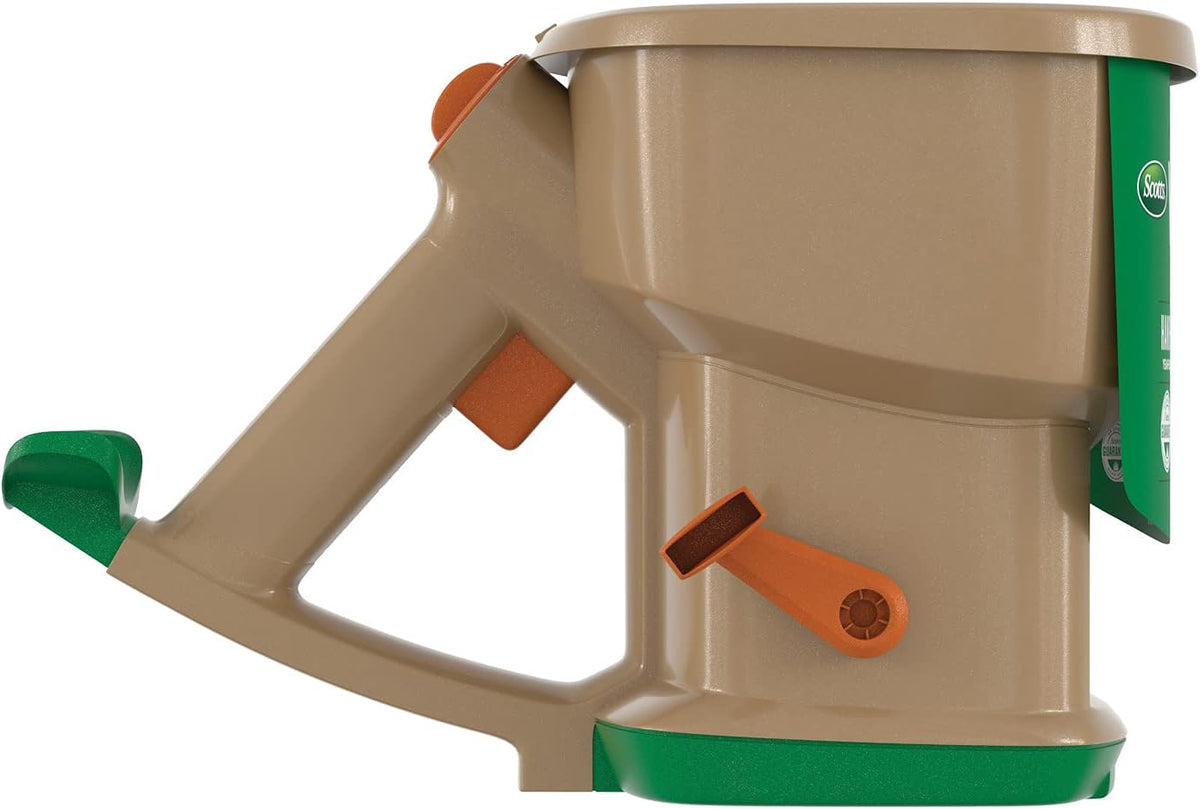 Hand-Powered Handheld Spreader I92396