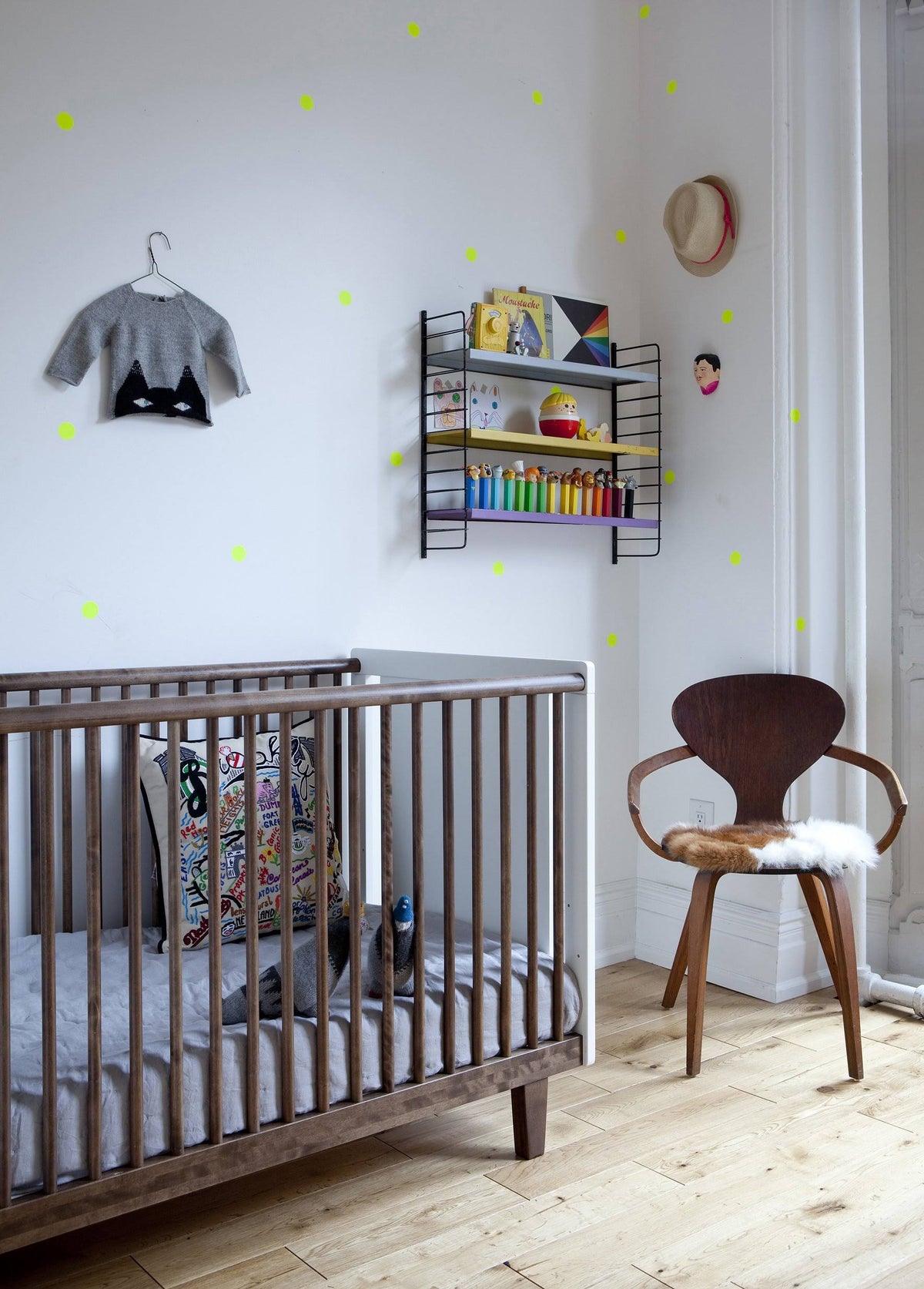White Birch Crib H593927