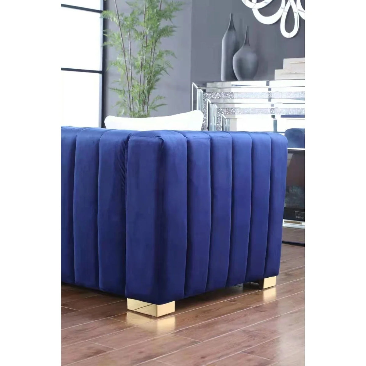 Navy Blue Velvet Sofa P1199