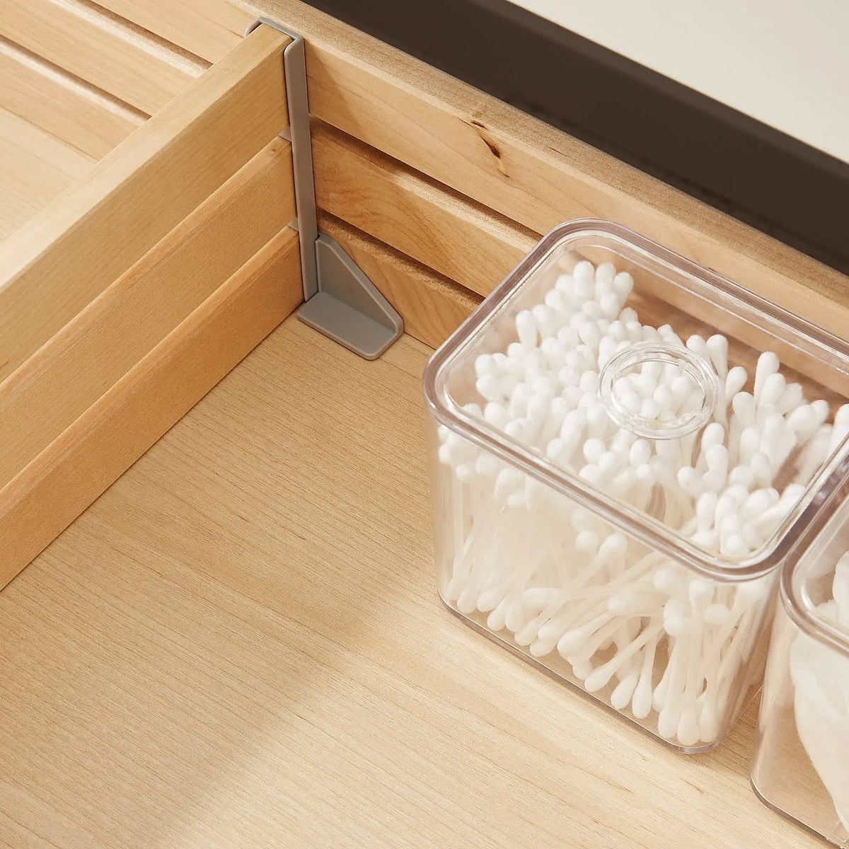 High Gloss White Sink Cabinet with 2 Drawers Z659870