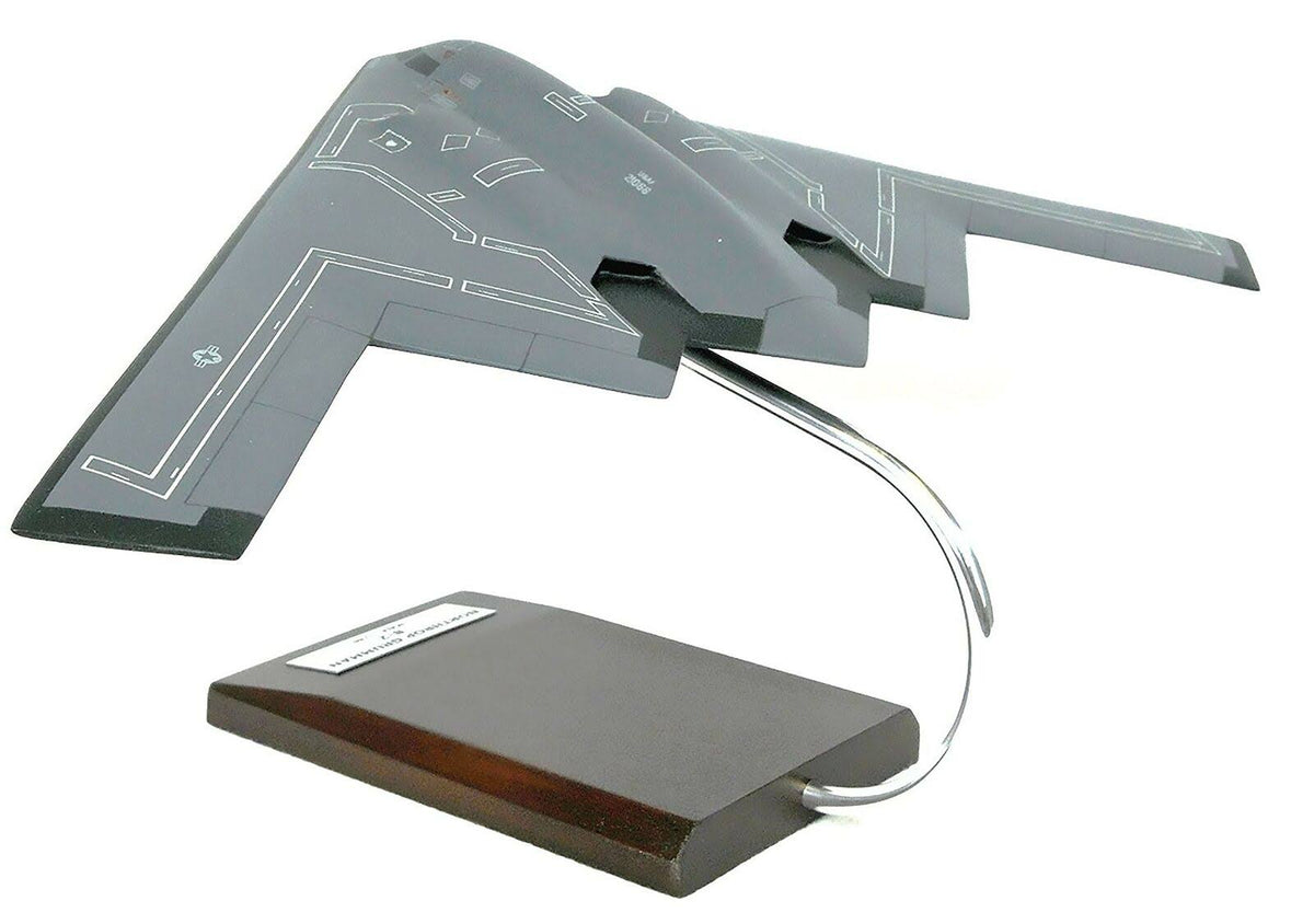 1/100 Scale Stealth Bomber Jet Plane Model L232