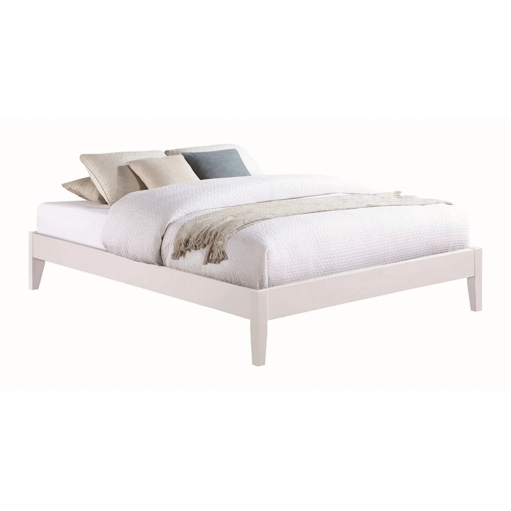 Queen Size Platform Bed with Panel Sides C40440