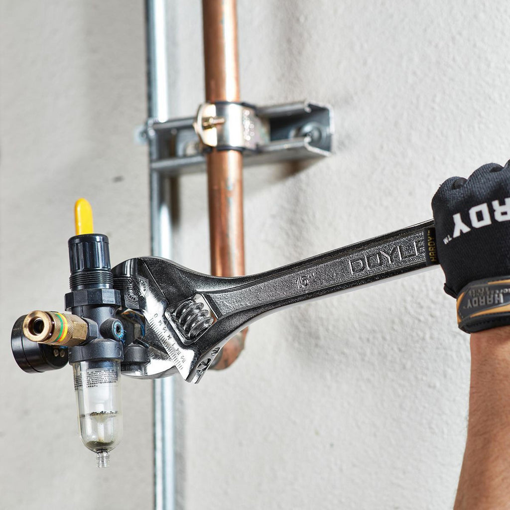 15 in. Adjustable Wrench I5480