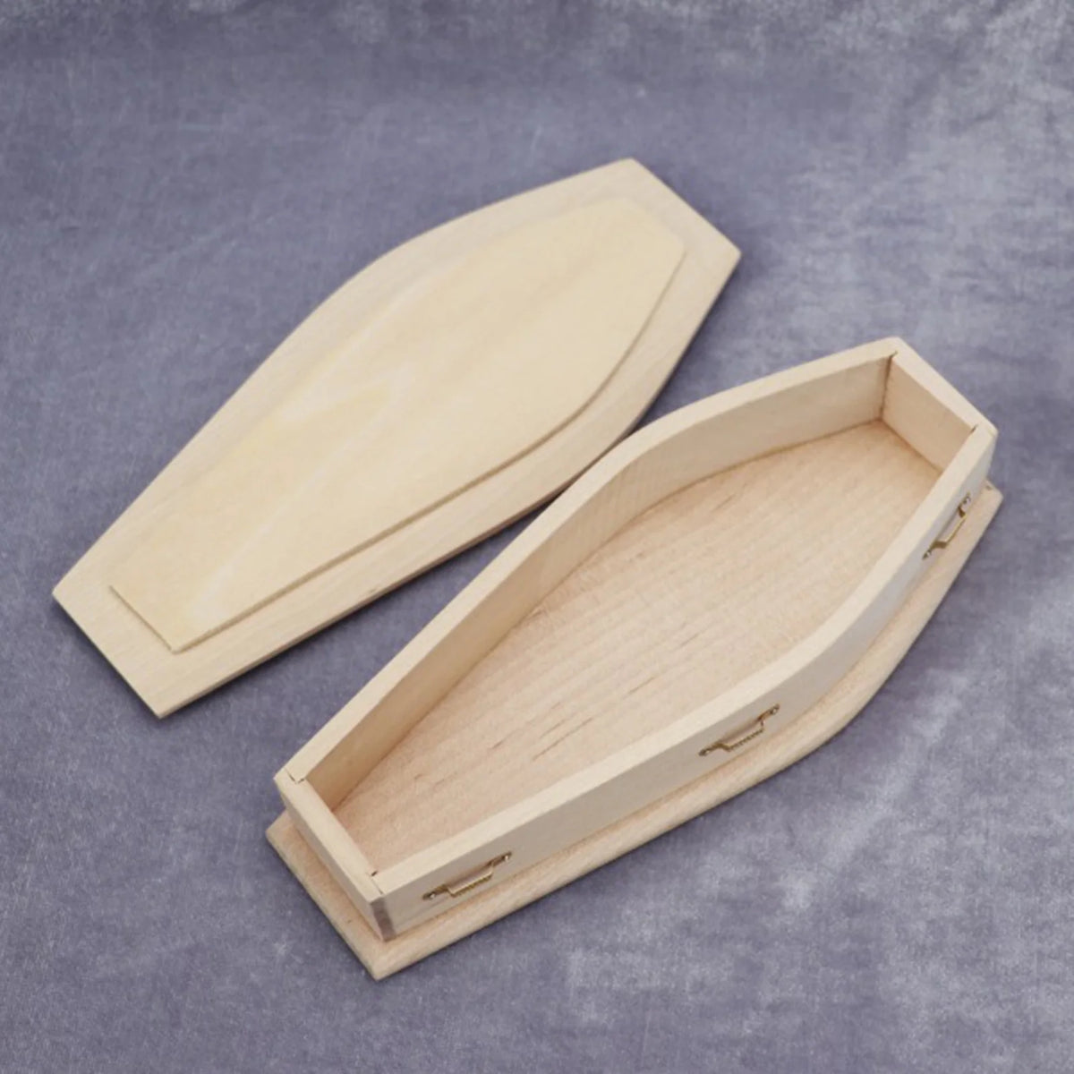 1/12 Scale Miniature Wooden Coffin DIY Decoration W665063